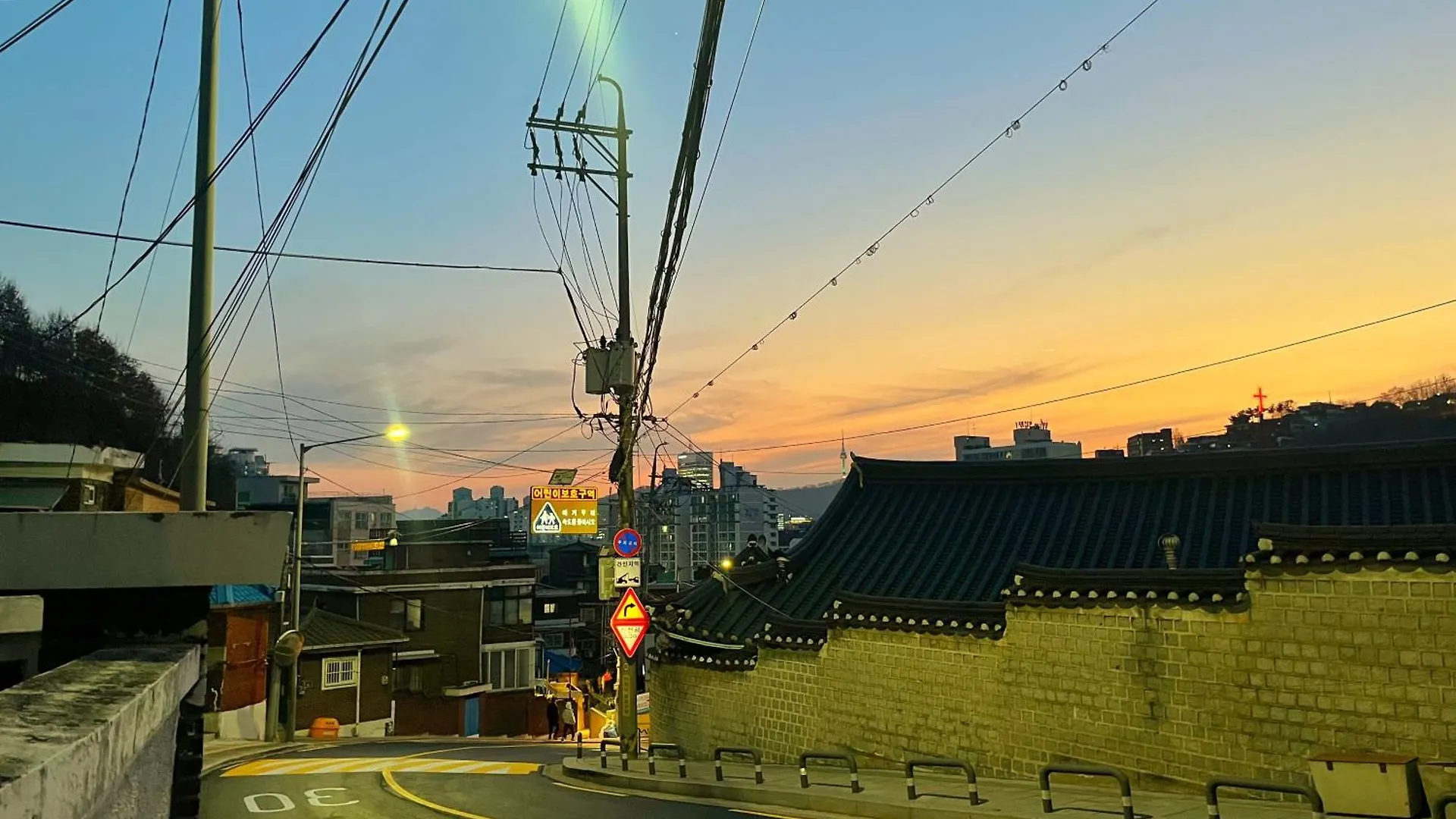 Jongno 03 Apartment Seoul 0*,  South Korea